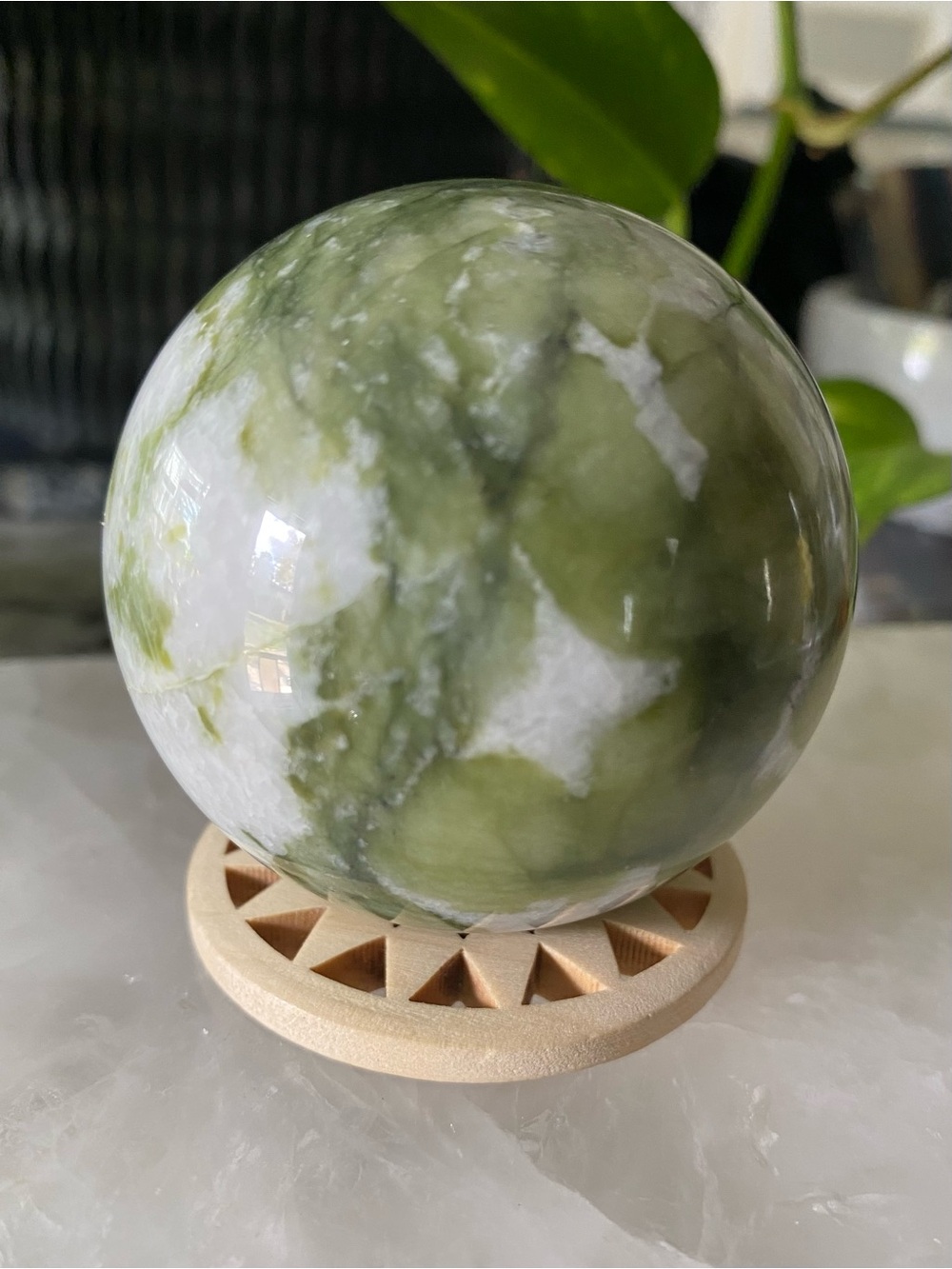 💚 Serpentine Jade Sphere — Soft Green + Beautiful Natural Marbling